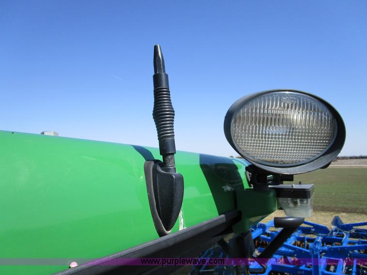 image for item D2335 2008 John Deere 9530T tractor