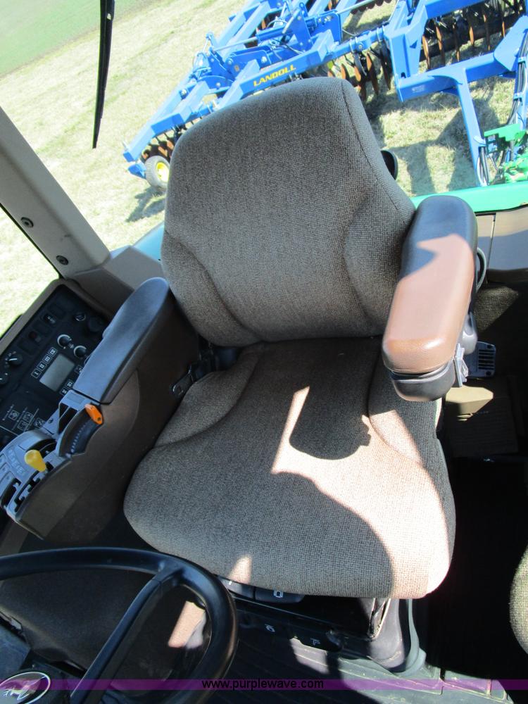 image for item D2335 2008 John Deere 9530T tractor