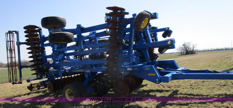 image for item D2336 2013 Landoll 7450-39 vertical tillage