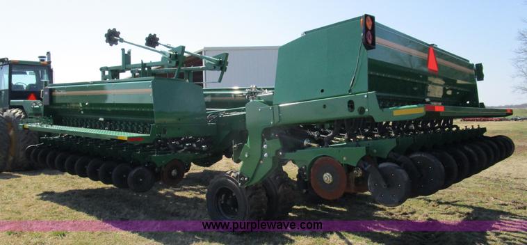 image for item D2337 2013 Great Plains 3S-4000HD-6375 grain drill