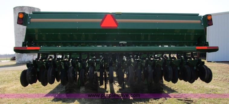 image for item D2337 2013 Great Plains 3S-4000HD-6375 grain drill