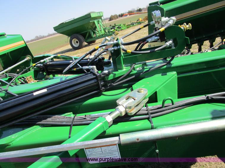 image for item D2337 2013 Great Plains 3S-4000HD-6375 grain drill