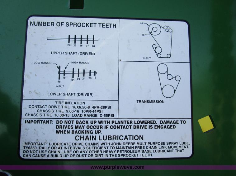 image for item D2338 2013 John Deere 1770NT planter