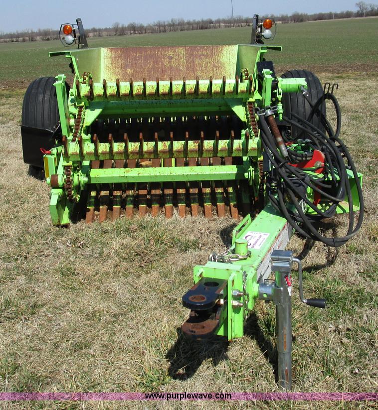 image for item D2340 2010 Schulte R5320 Jumbo rock picker