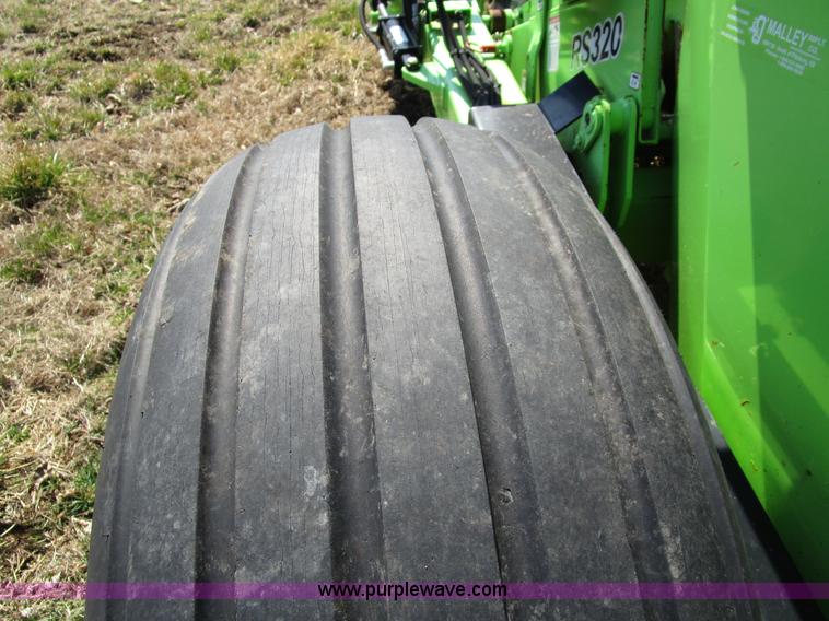 image for item D2340 2010 Schulte R5320 Jumbo rock picker