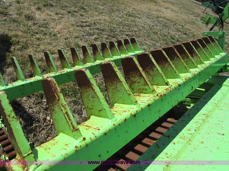 image for item D2340 2010 Schulte R5320 Jumbo rock picker