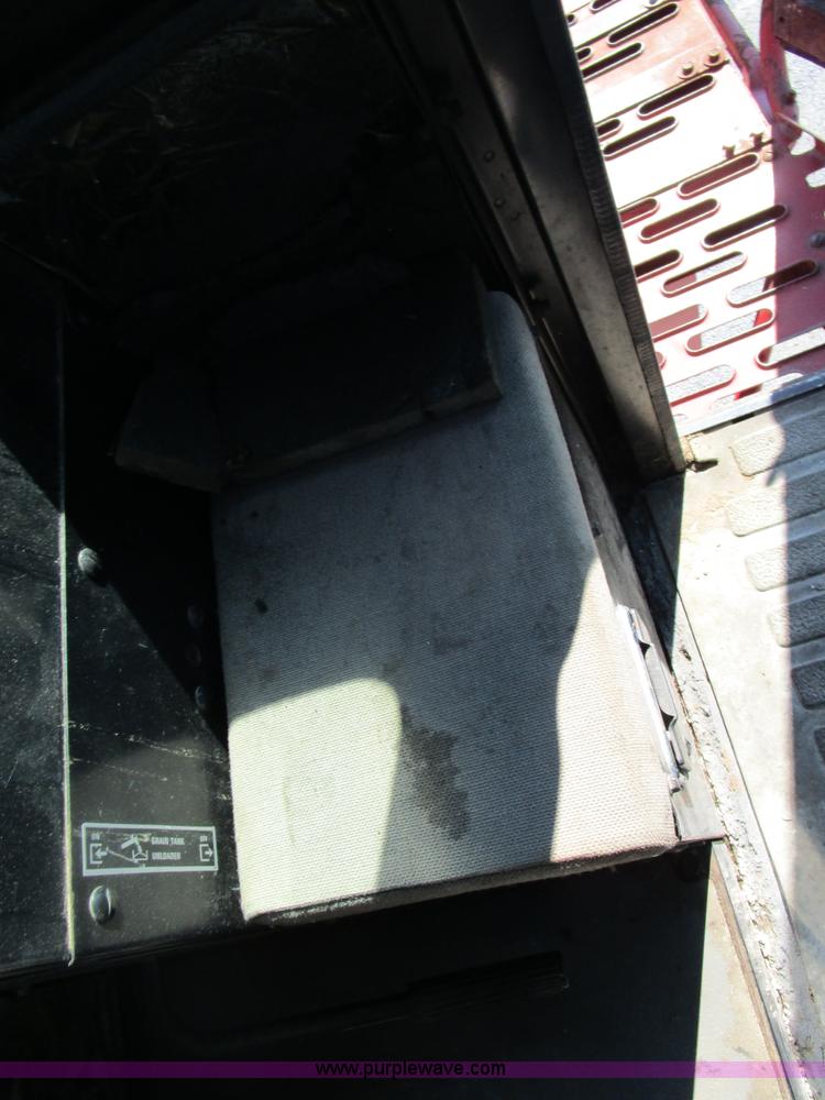 image for item D2357 1987 Case IH 1680 Axial-Flow RWA combine