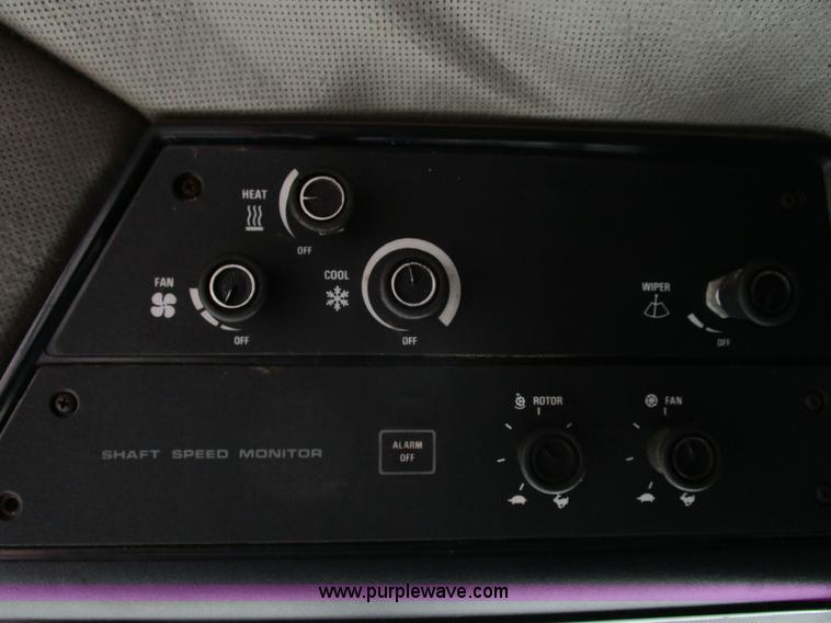 image for item D2357 1987 Case IH 1680 Axial-Flow RWA combine