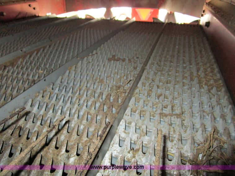 image for item D2357 1987 Case IH 1680 Axial-Flow RWA combine