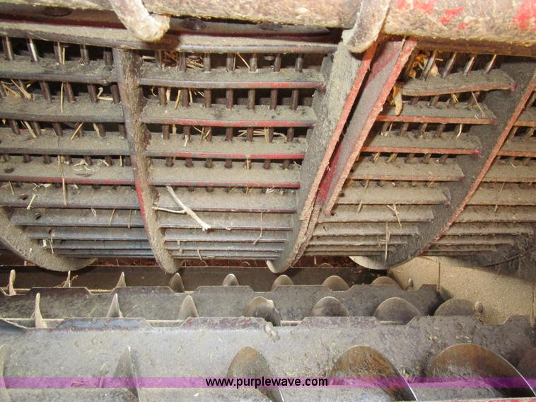 image for item D2357 1987 Case IH 1680 Axial-Flow RWA combine