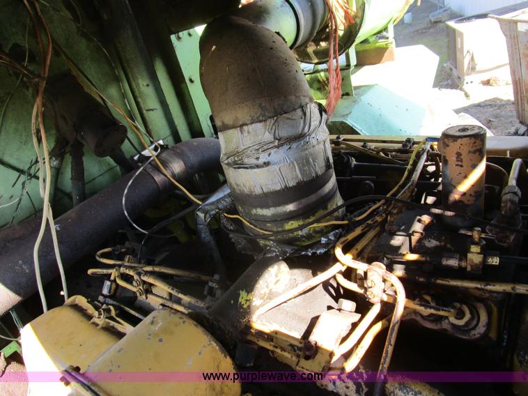 image for item D2358 Steiger Bearcat 4WD tractor