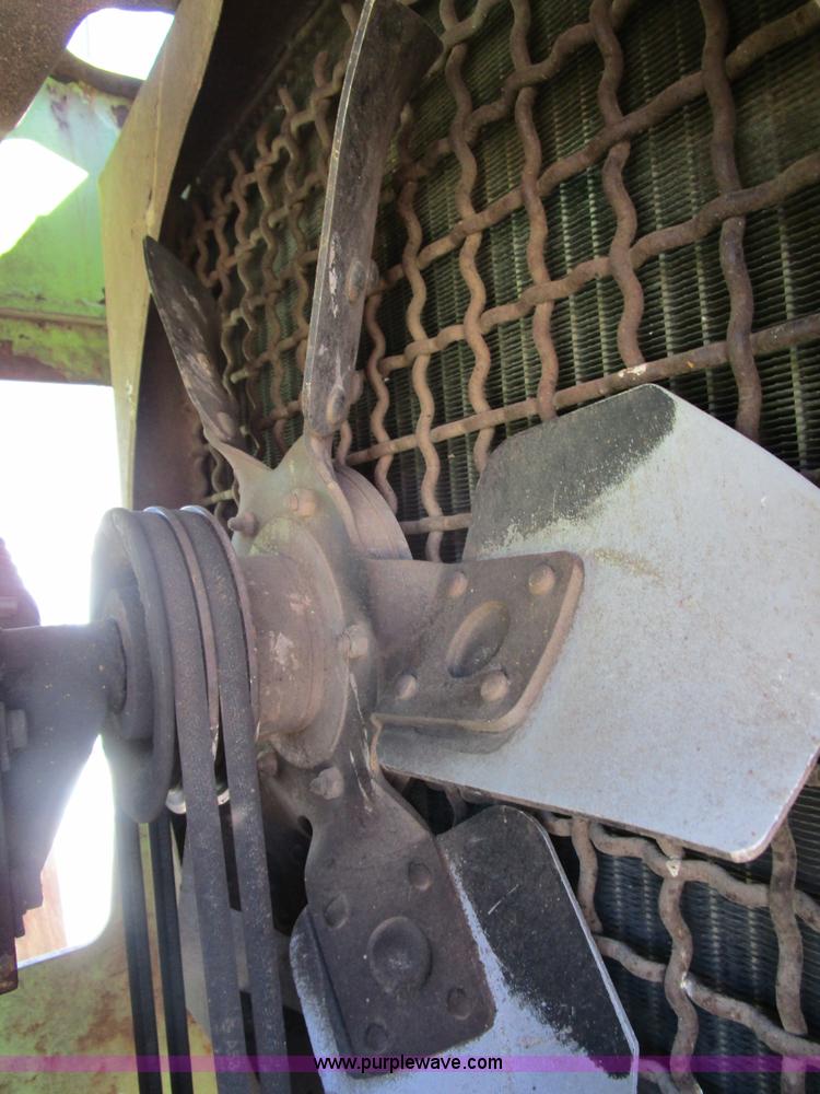 image for item D2358 Steiger Bearcat 4WD tractor