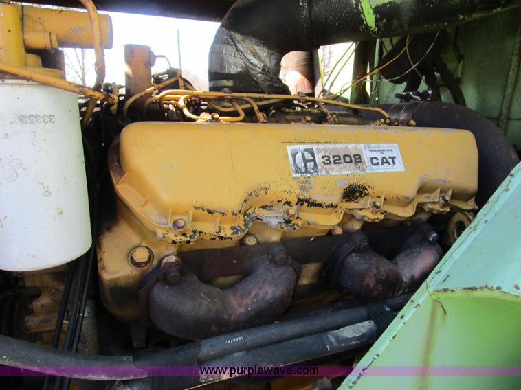 image for item D2358 Steiger Bearcat 4WD tractor