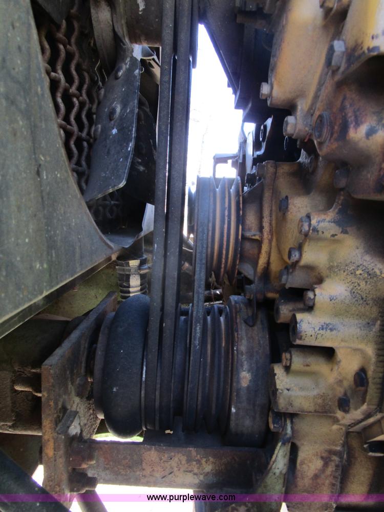 image for item D2358 Steiger Bearcat 4WD tractor