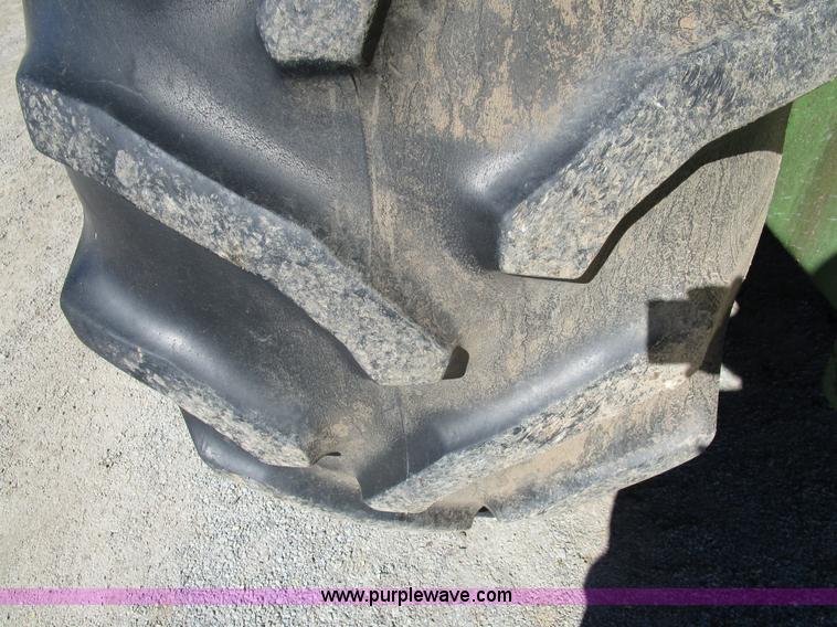 image for item D2358 Steiger Bearcat 4WD tractor