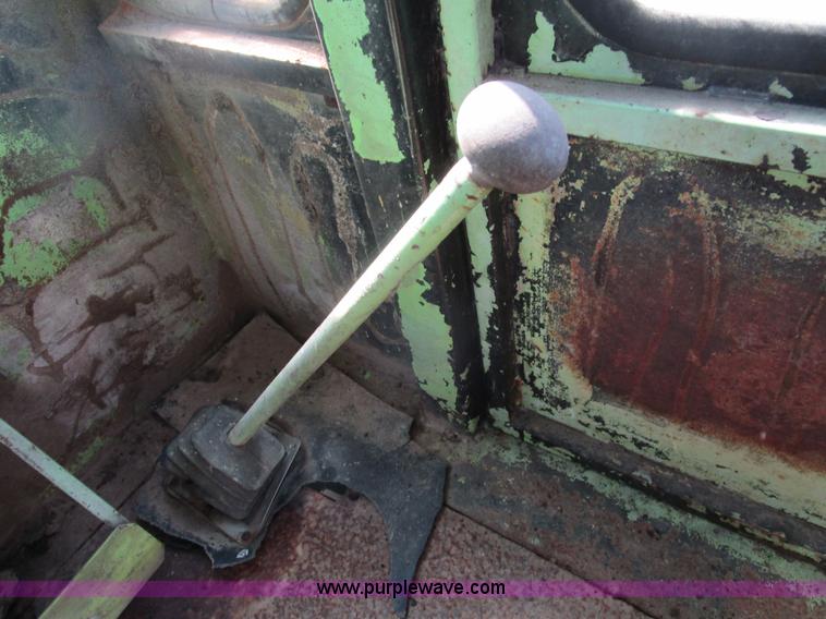 image for item D2358 Steiger Bearcat 4WD tractor