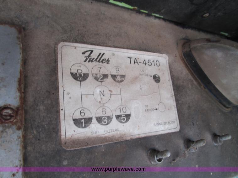 image for item D2358 Steiger Bearcat 4WD tractor