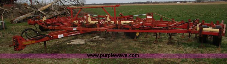 image for item D2385 Krause 4100 field cultivator