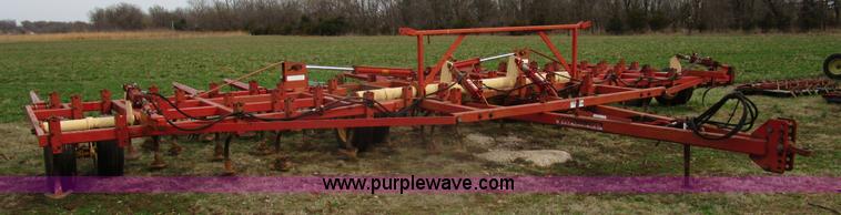image for item D2385 Krause 4100 field cultivator