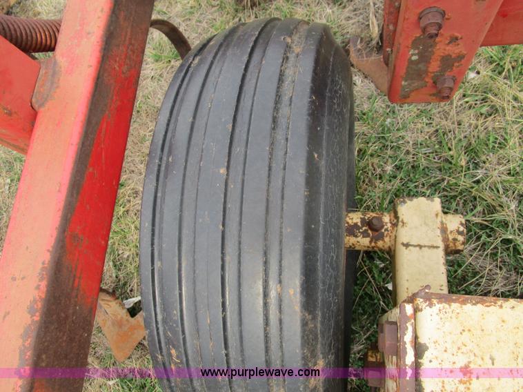 image for item D2385 Krause 4100 field cultivator