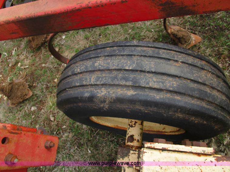 image for item D2385 Krause 4100 field cultivator