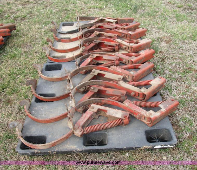 image for item D2385 Krause 4100 field cultivator