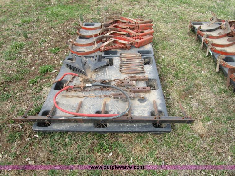image for item D2385 Krause 4100 field cultivator