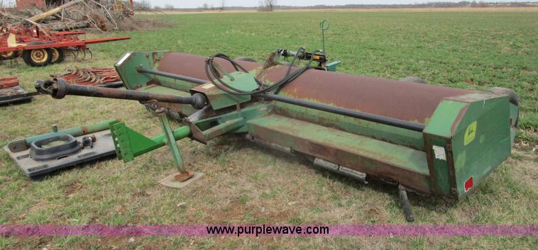 image for item D2386 John Deere 27 flail mower