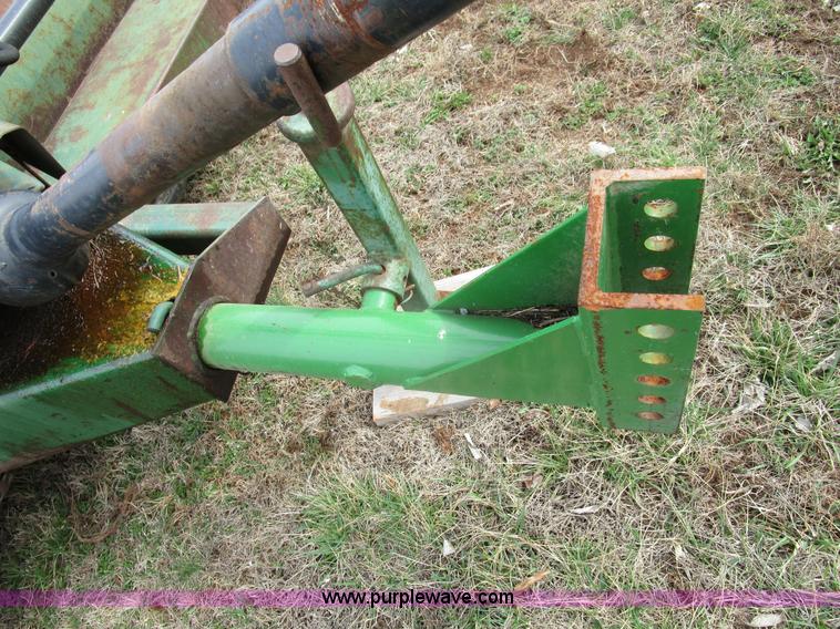 image for item D2386 John Deere 27 flail mower