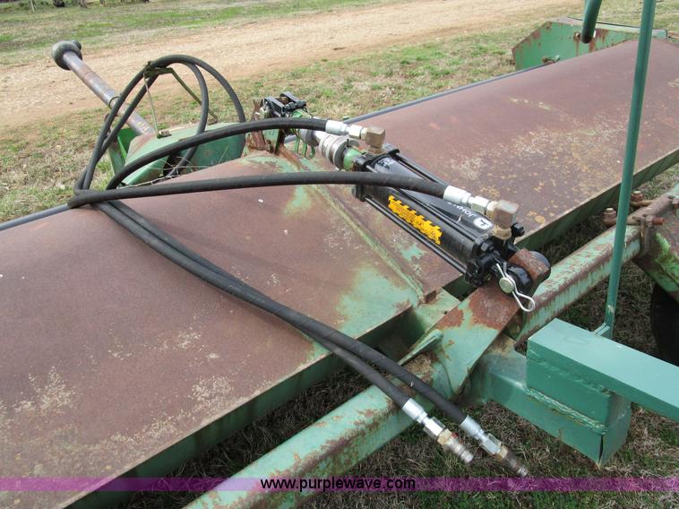 image for item D2386 John Deere 27 flail mower