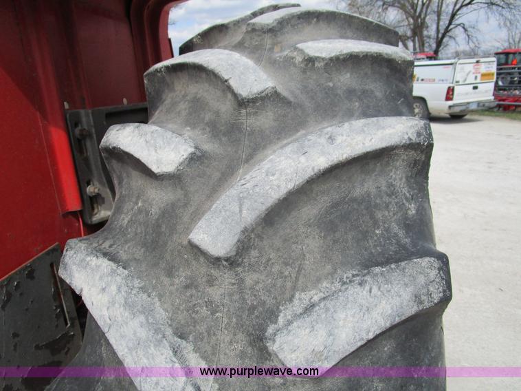 image for item D2390 Massey-Ferguson 285 tractor