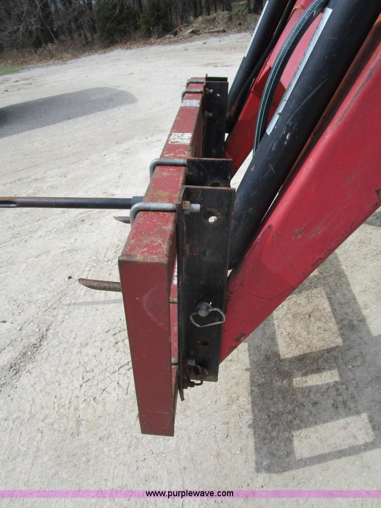 image for item D2390 Massey-Ferguson 285 tractor