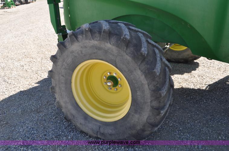 image for item F2266 2006 John Deere 7800 forage harvester