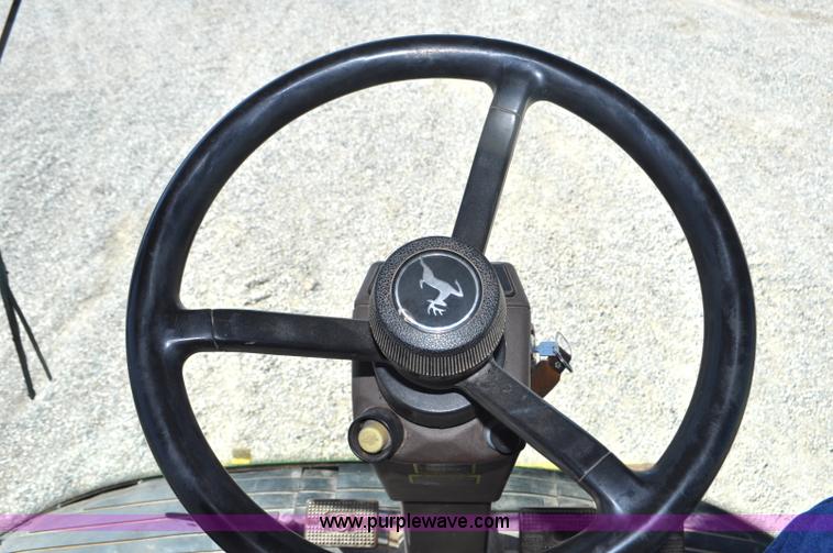 image for item F2266 2006 John Deere 7800 forage harvester