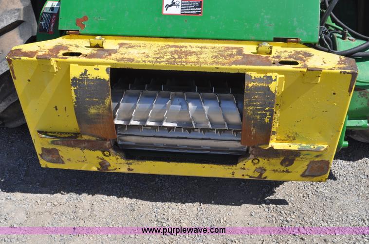 image for item F2266 2006 John Deere 7800 forage harvester