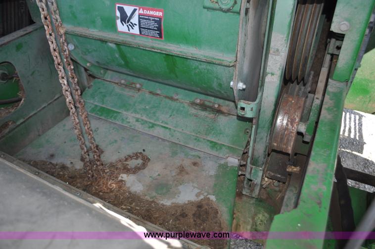 image for item F2266 2006 John Deere 7800 forage harvester