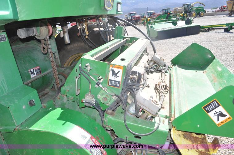 image for item F2266 2006 John Deere 7800 forage harvester