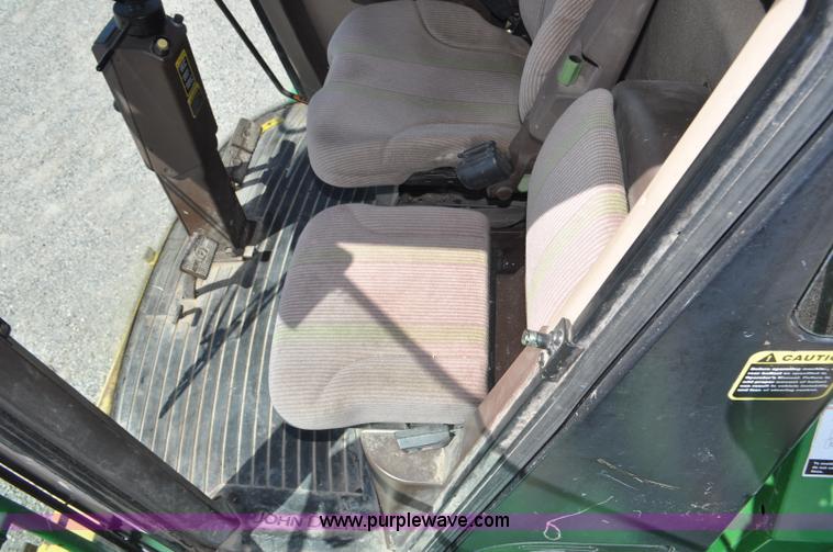 image for item F2267 2007 John Deere 7800 forage harvester