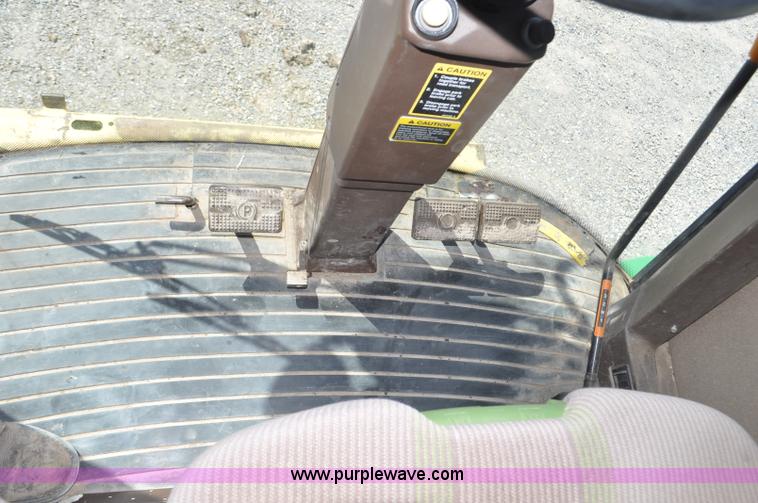 image for item F2267 2007 John Deere 7800 forage harvester