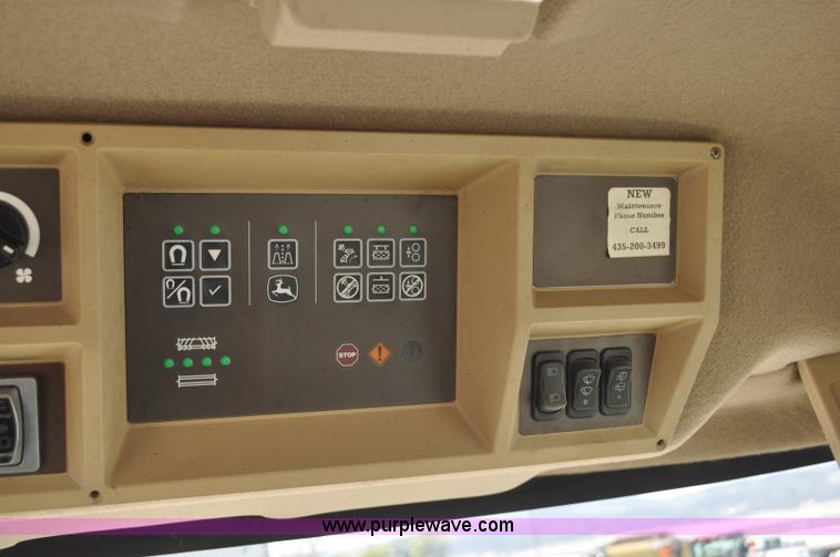 image for item F2267 2007 John Deere 7800 forage harvester