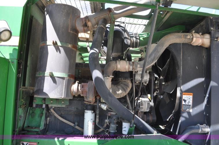 image for item F2267 2007 John Deere 7800 forage harvester