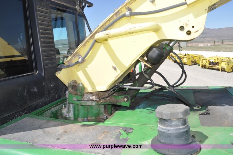 image for item F2267 2007 John Deere 7800 forage harvester