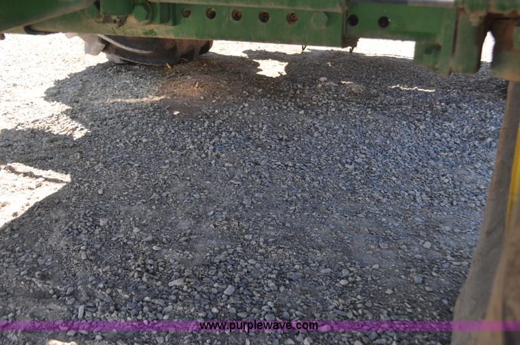 image for item F2267 2007 John Deere 7800 forage harvester