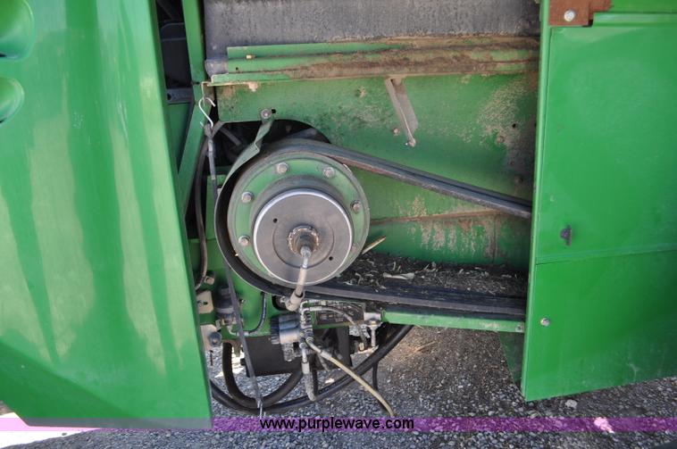 image for item F2267 2007 John Deere 7800 forage harvester