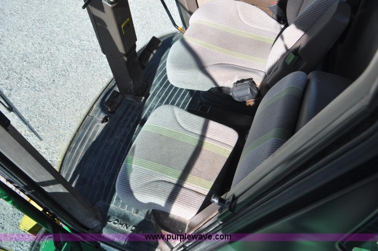 image for item F2268 2009 John Deere 7750 forage harvester