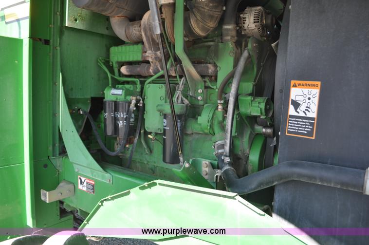 image for item F2268 2009 John Deere 7750 forage harvester