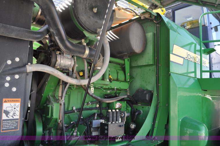 image for item F2268 2009 John Deere 7750 forage harvester