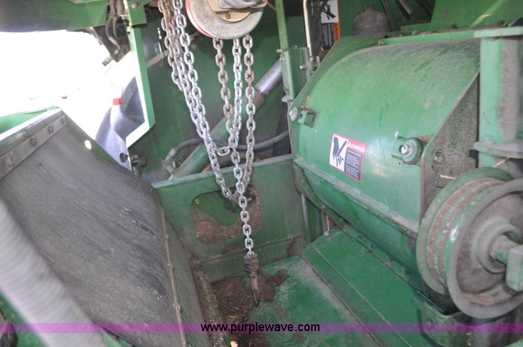 image for item F2268 2009 John Deere 7750 forage harvester
