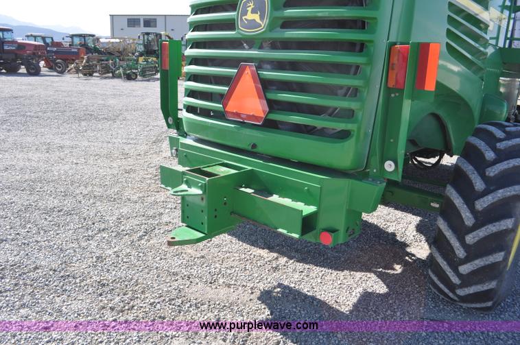 image for item F2268 2009 John Deere 7750 forage harvester