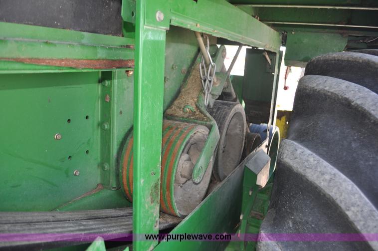 image for item F2268 2009 John Deere 7750 forage harvester